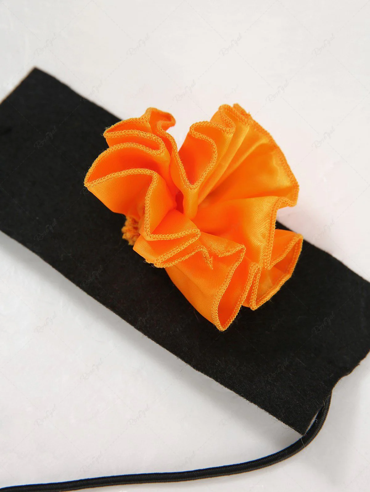 Pet's Halloween Butterfly Dress With Toggle Drawstring Flower Headband - Image 4